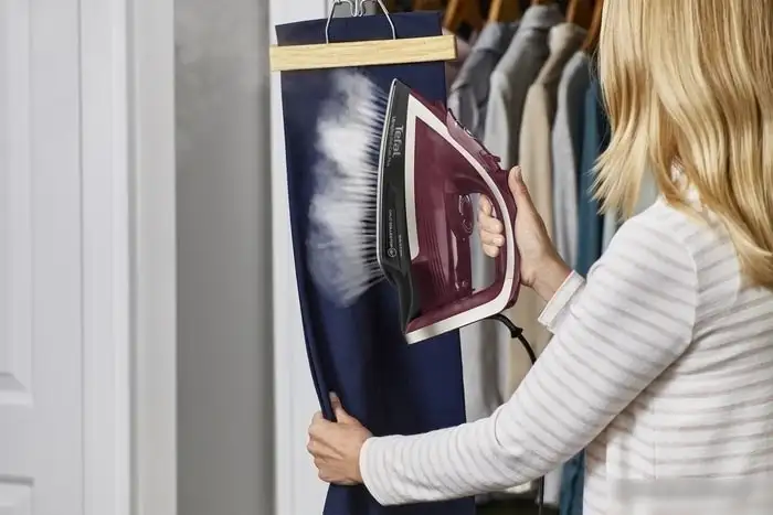 Утюг Tefal FV6833E0 - подробное фото Утюг Tefal FV6833E0 - фото товара