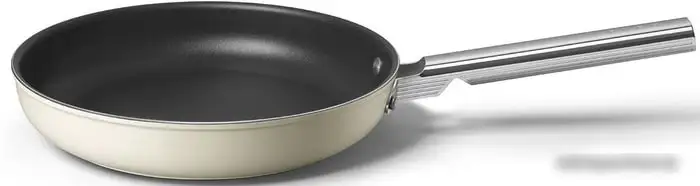 Сковорода Smeg 50's Style CKFF2801CRM