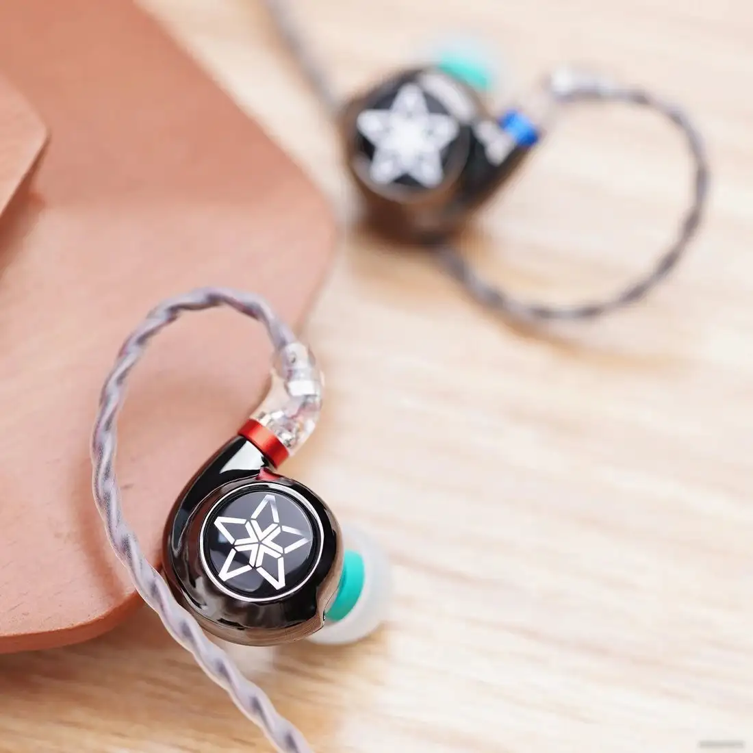 Наушники FiiO FH11 – фото товара