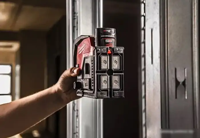 Лазерный нивелир Milwaukee M12 CLLP-0C 4933478101 – фото товара