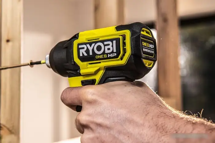 Винтоверт Ryobi RID18C-0 5133004938 (без АКБ) – фото товара