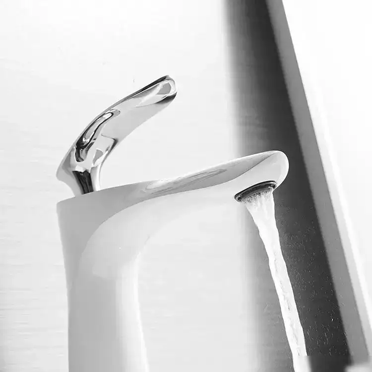 Смеситель Grocenberg GB2001 (белый хром) - фото товара