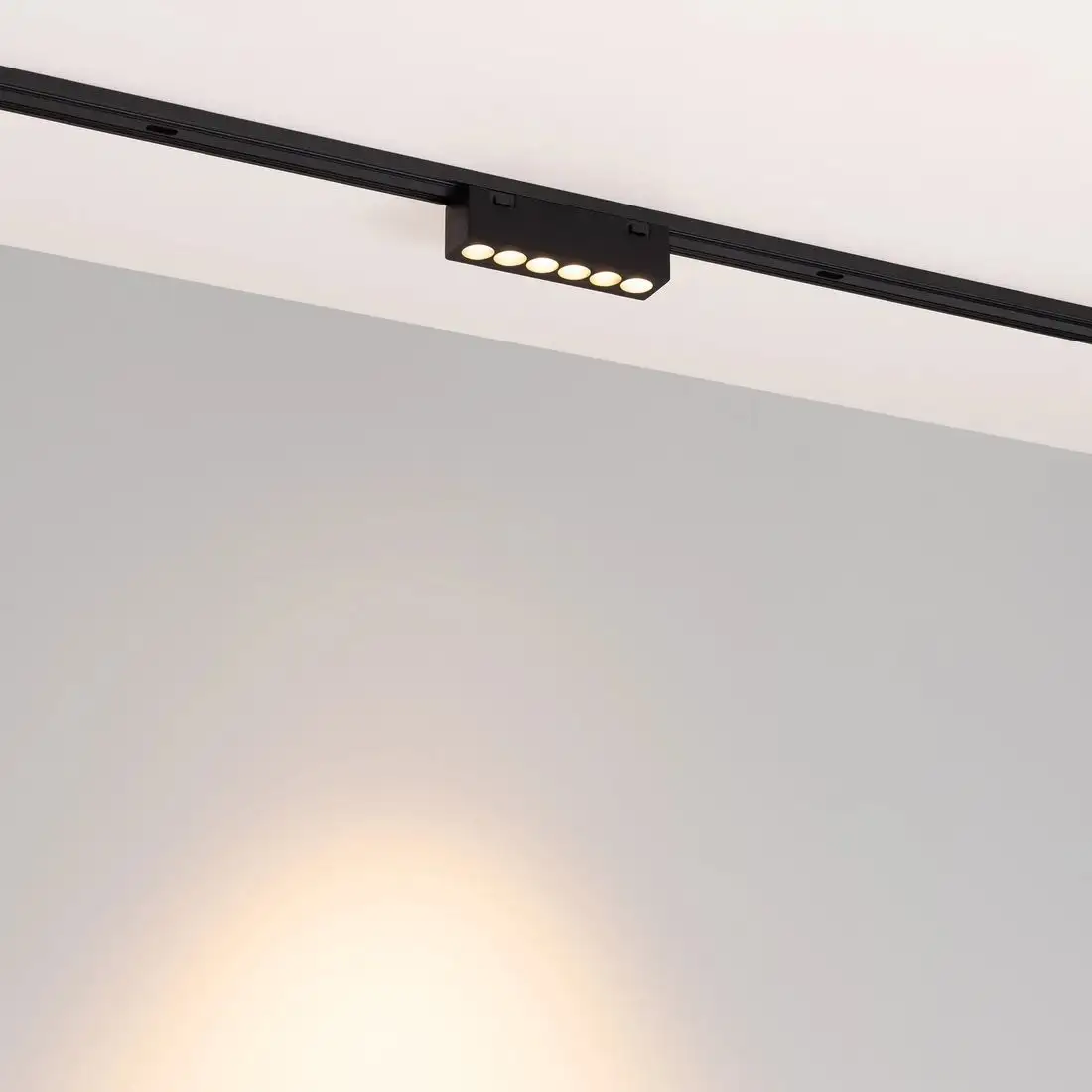 Трековый светильник Arlight MAG-VIBE-LASER-L101-6W Day4000-MIX BK 24deg 044188 – фото товара