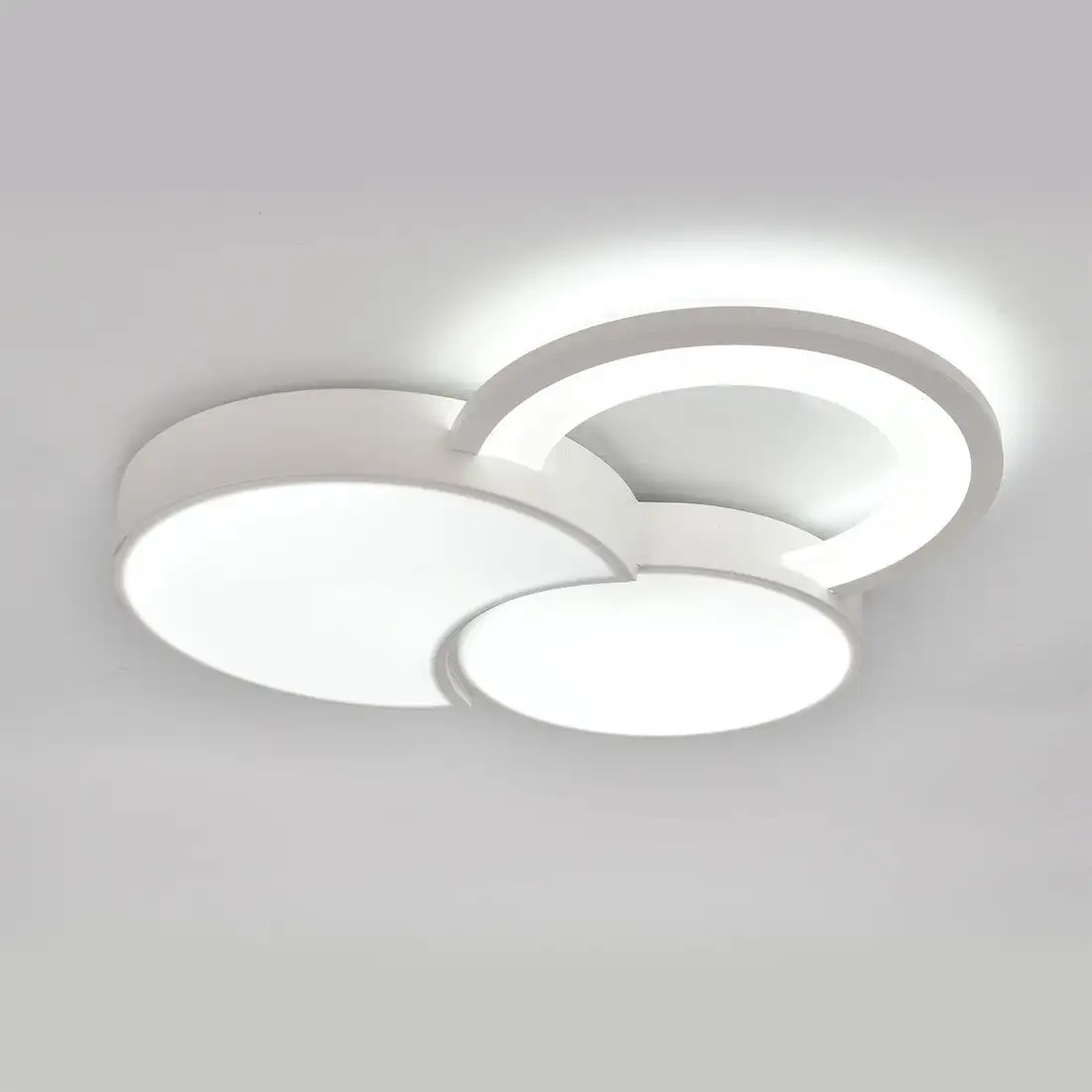 Припотолочная люстра Escada 10286/3LED – фото товара