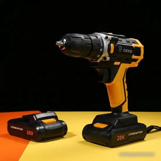 Дрель-шуруповерт Deko DKCD20FU-Li SET 195 063-4135 (с 2-мя АКБ, кейс, набор оснастки) – фото товара