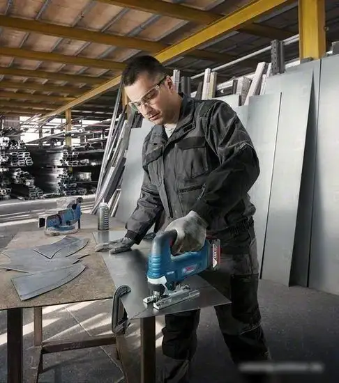 Электролобзик Bosch GST 185-LI Professional 06015B3023 (с 1-м АКБ, кейс) – фото товара