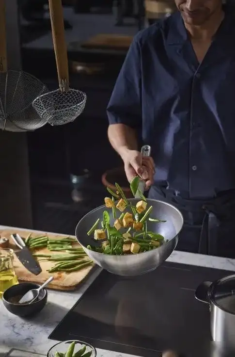 Сковорода ВОК Fiskars All Steel 1064747