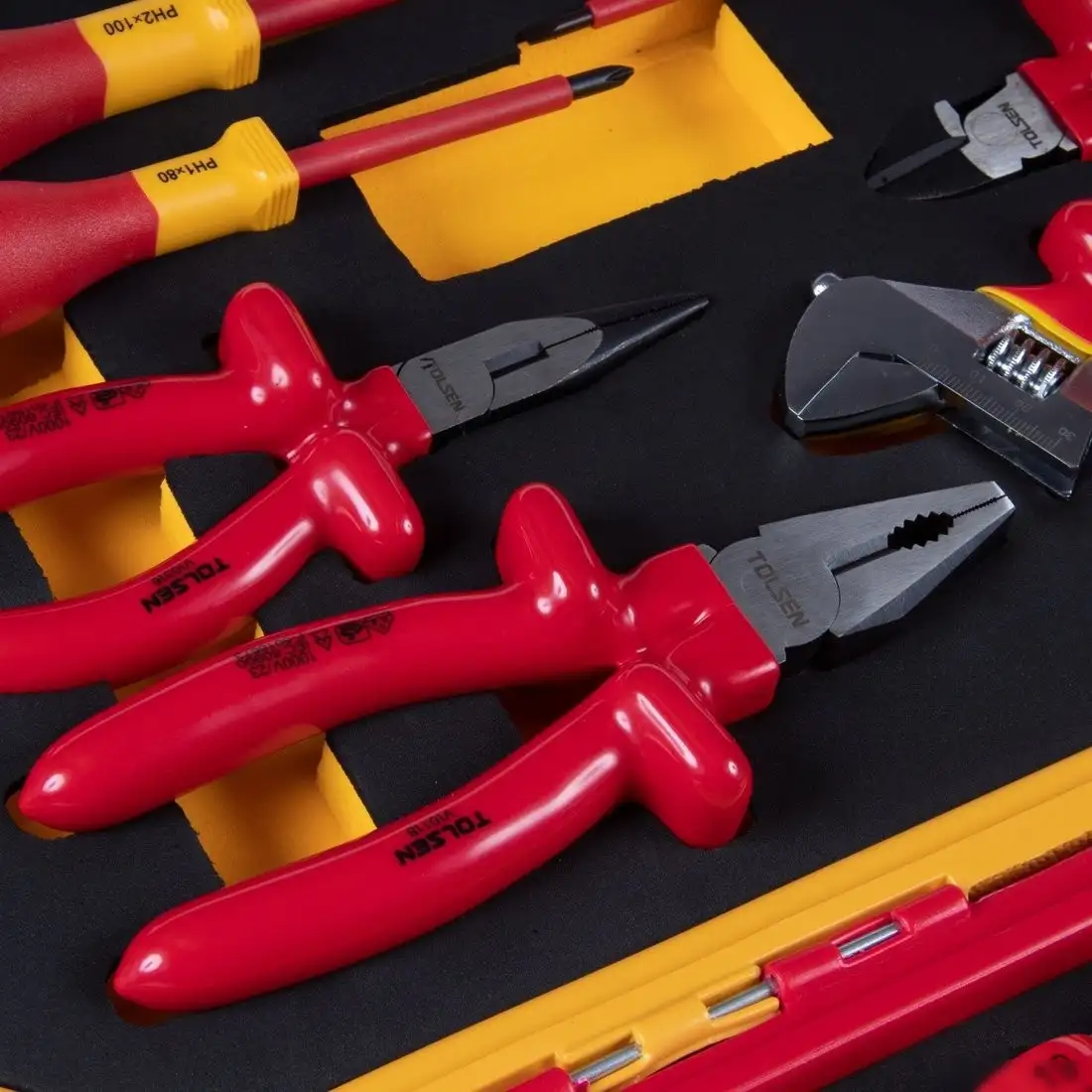 Универсальный набор инструментов Tolsen TTV83825 (25 предметов) – фото товара