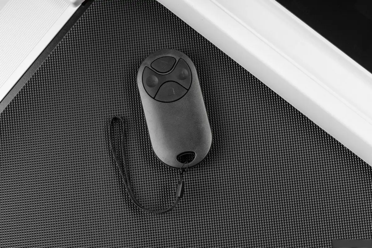 Электрическая беговая дорожка Sundays А01 (белый) – фото товара