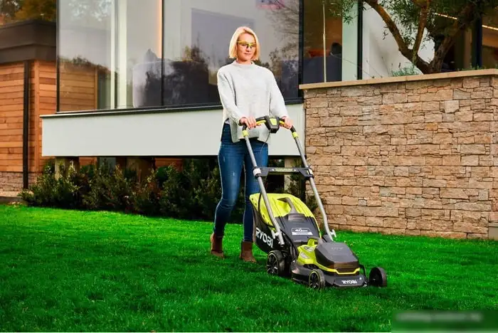 Колёсная газонокосилка Ryobi RY18LMX40A-0 (без АКБ) – фото товара