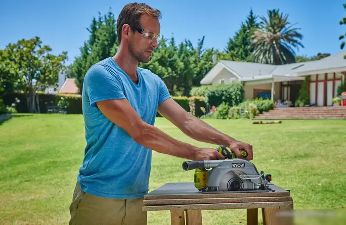 Дисковая пила Ryobi R18CS7-0 – фото товара