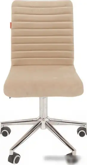 Кресло CHAIRMAN 020 (ткань T-6 бежевый) – фото товара