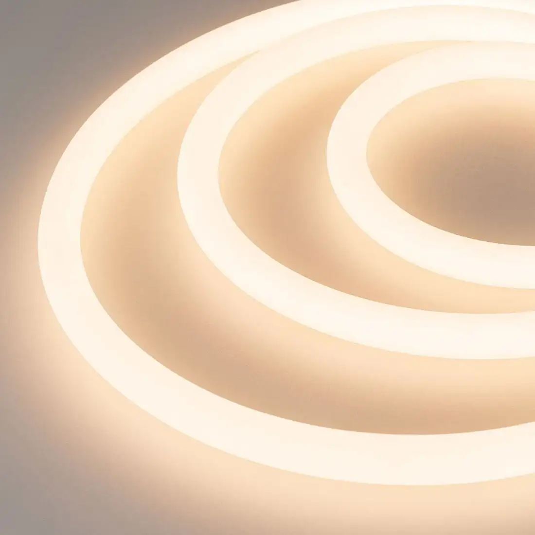 Гибкий неон Arlight 14.4W/m 336LED/m 2835SMD теплый белый 5M Moonlight-Top-A336-D18mm 24V Warm3000 360deg 038754 – фото товара