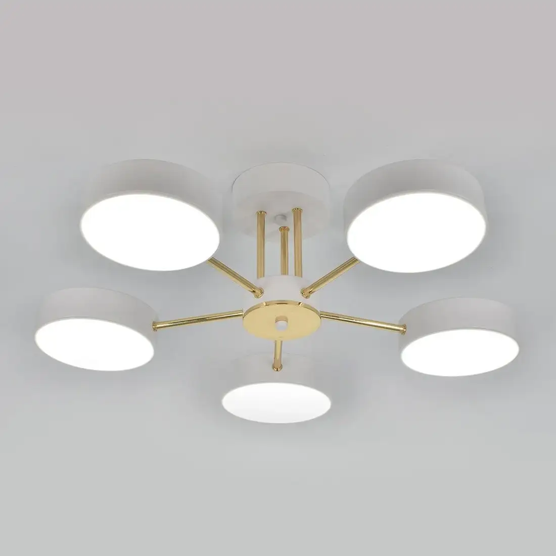 Припотолочная люстра Escada 10262/5LED – фото товара