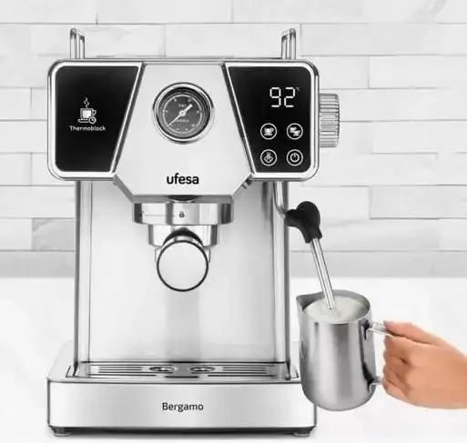 Рожковая кофеварка Ufesa Bergamo - фото товара