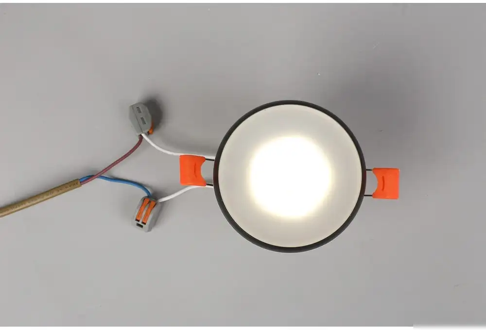 Точечный светильник Omnilux Genova OML-102819-01 – фото товара