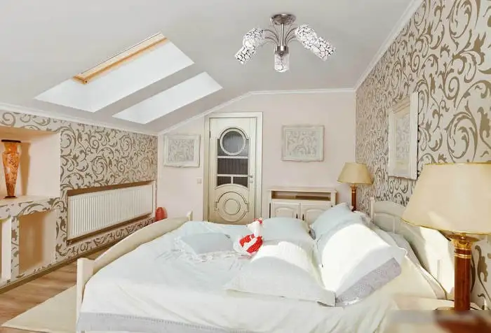Припотолочная люстра MW-Light Олимпия 261019505 – фото товара