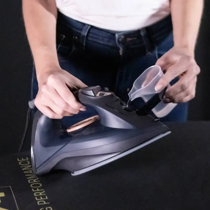 Утюг Ufesa PV1100C Daily (черный/синий) - фото товара