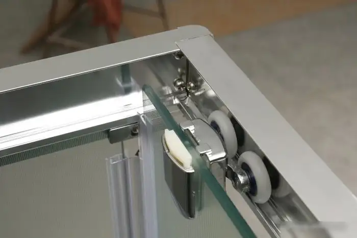 Душевой уголок BelBagno UNO-AH-1-120/80-P-Cr 120x80 (рифленое стекло) - фото товара