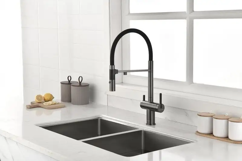 Смеситель Paulmark Gravity Gr213888-GM (черный/вороненая сталь) - фото товара