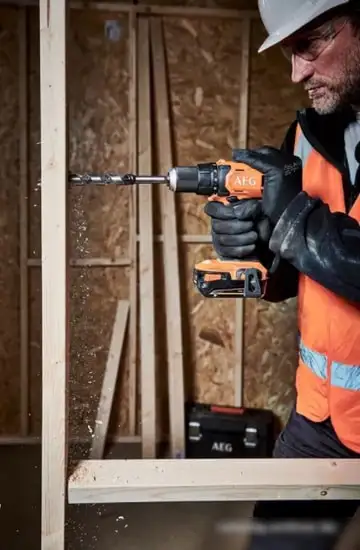 Дрель-шуруповерт AEG Powertools BS 18G4-202C 4935478630 (с 2-мя АКБ, кейс) – фото товара