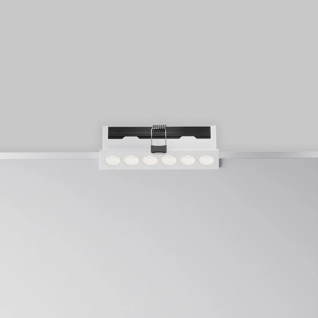 Точечный светильник Technical DL065-12W3-6K-W – фото товара