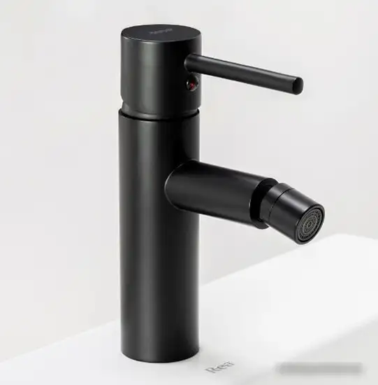 Смеситель Rea Tess REA-B5006 (черный) - фото товара