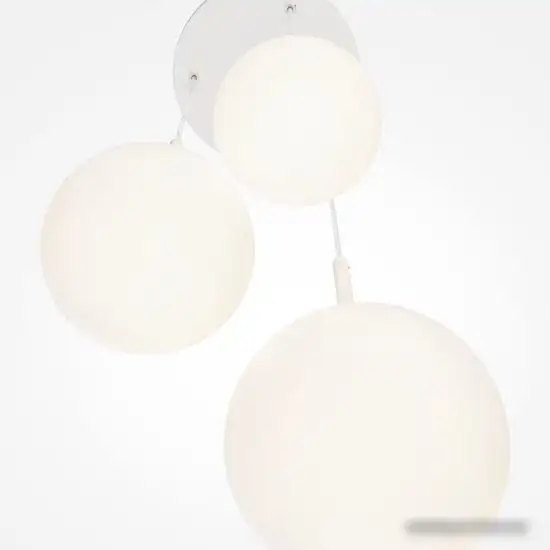 Подвесная люстра Maytoni Basic form MOD321PL-03W – фото товара