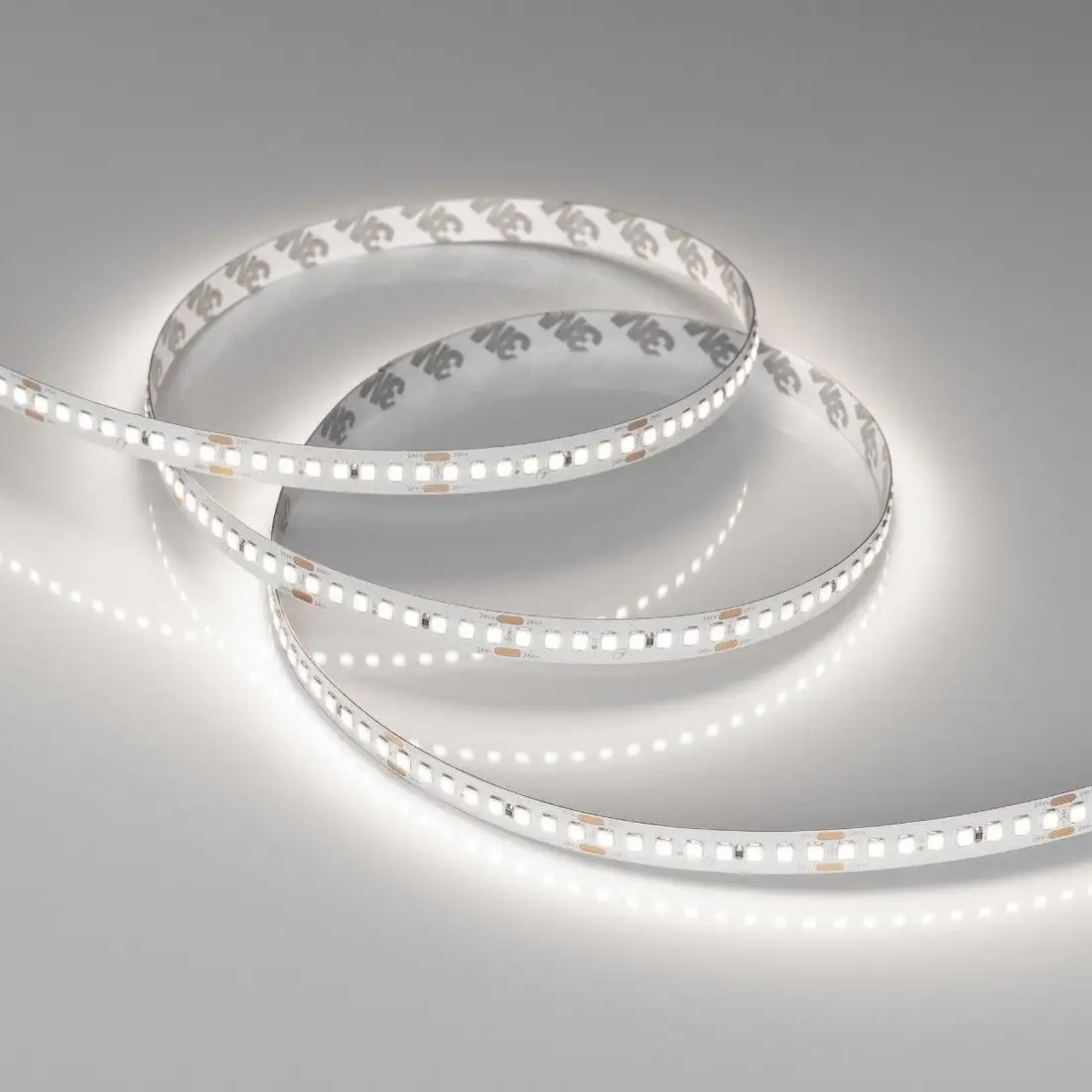 Светодиодная лента Arlight 17.6W/m 192LED/m 2835SMD дневной белый 5M RT-A192-10mm 24V Day5000 038743 – фото товара