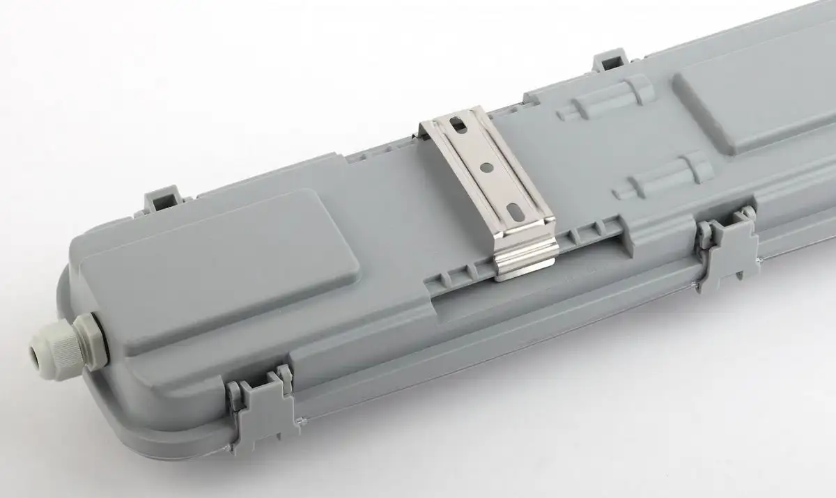 Линейный светильник ЭРА SPP-101-0-002-120 – фото товара