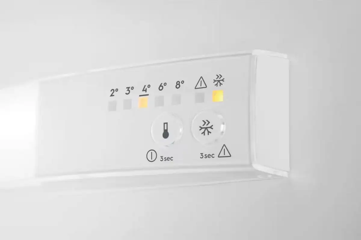 Холодильник AEG TwinTech 6000 OSC6N181ES - фото товара