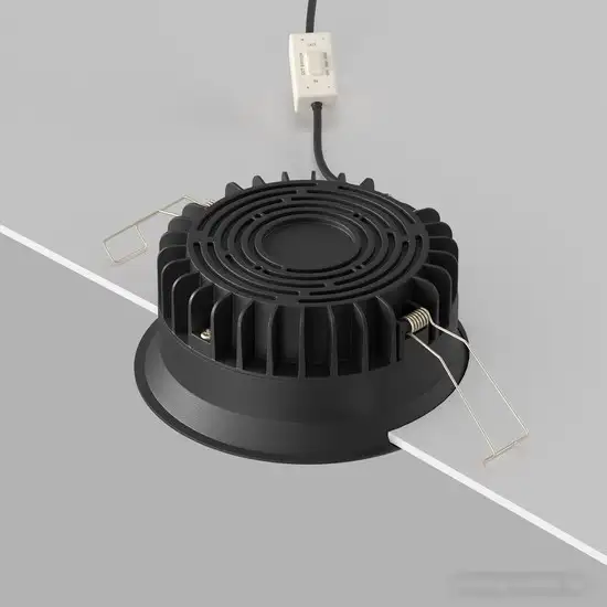 Точечный светильник Maytoni Okno DL055-12W3-4-6K-B – фото товара