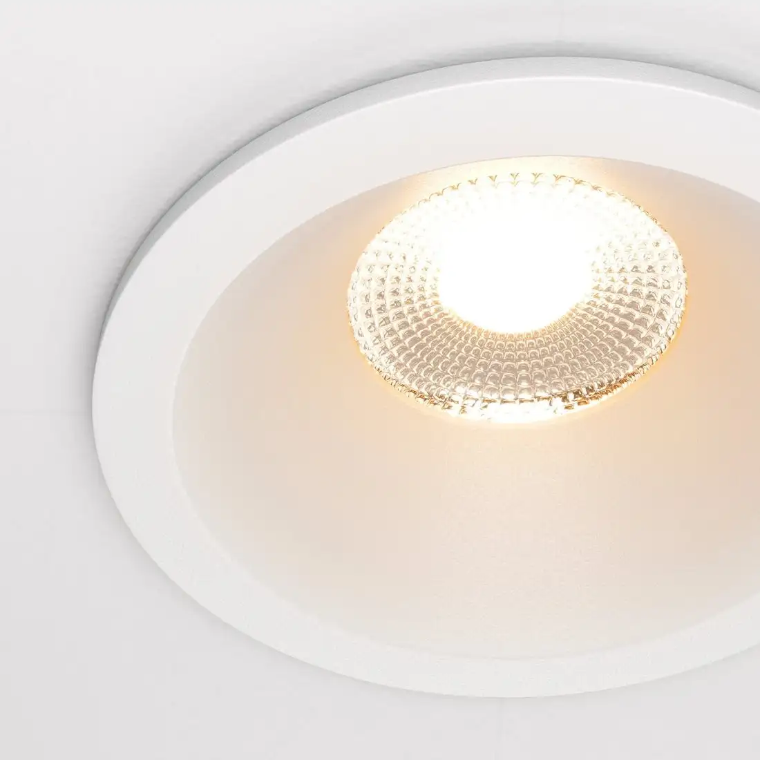 Точечный светильник Maytoni Zoom DL034-01-12W2.7K-W – фото товара