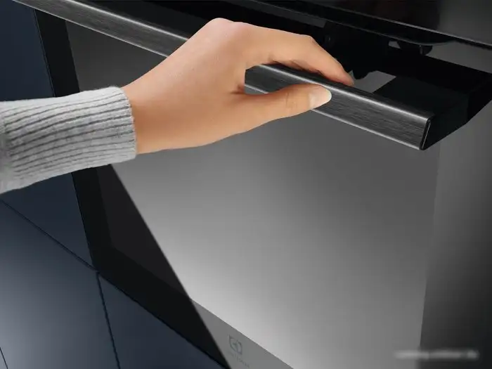 Электрический духовой шкаф Electrolux AssistedCooking SENSE 800 KOEBP39WZ - фото товара