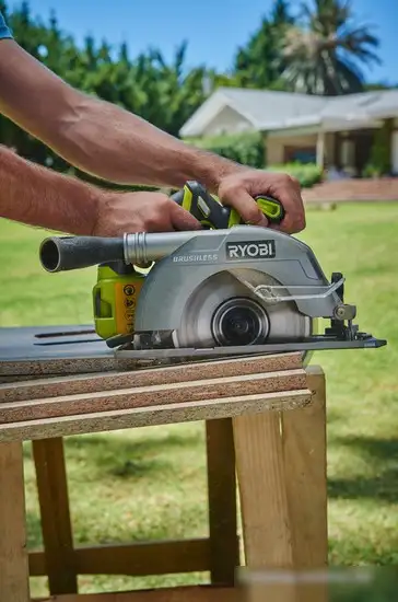 Дисковая пила Ryobi R18CS7-0 – фото товара