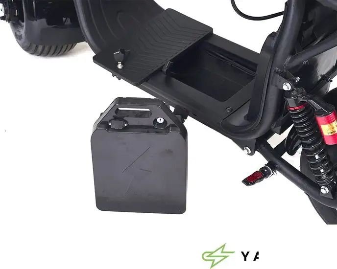 Электроскутер Yakama АР-Н009-2 (черный) – фото товара