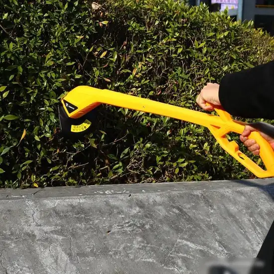 Триммер Deko DKTR450 065-1240 – фото товара