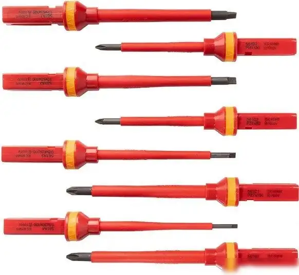 Электромонтажный набор КВТ СКМ-3 (20 предметов) – фото товара