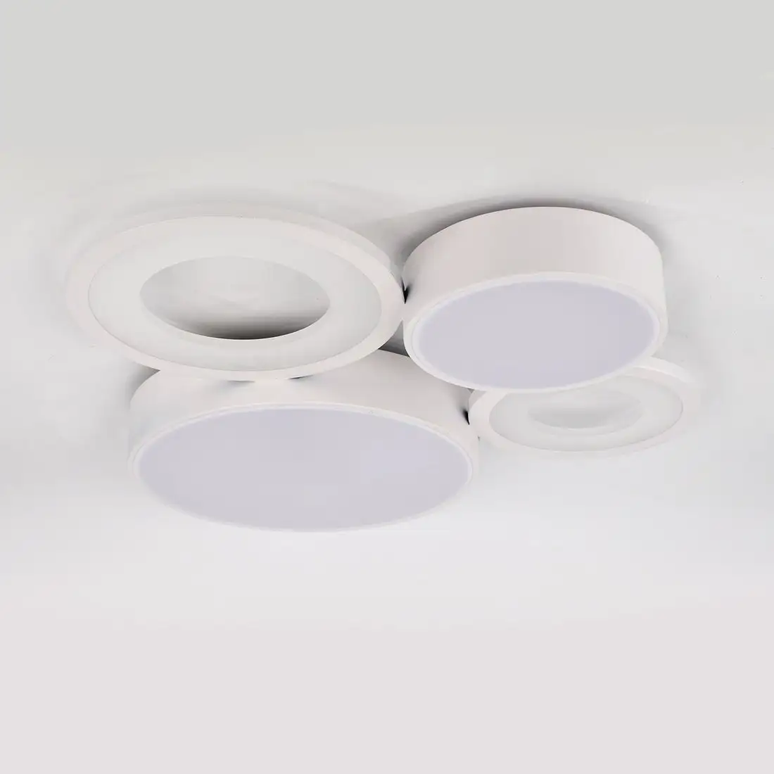 Припотолочная люстра Escada 10286/4LED – фото товара