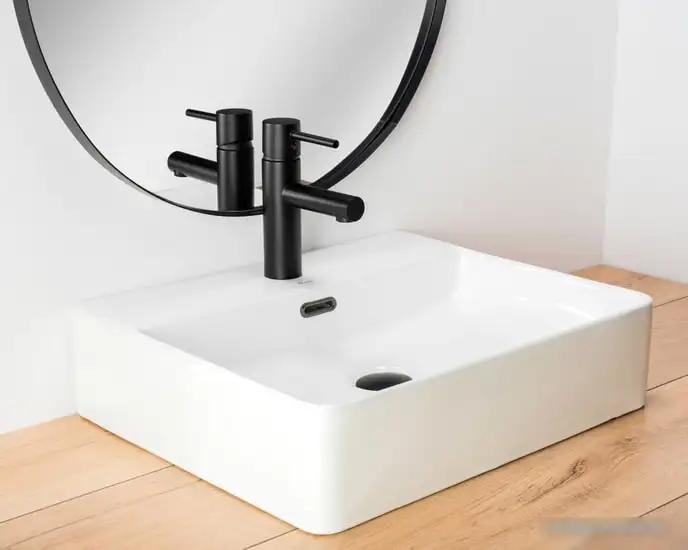 Смеситель Rea Tess REA-B8881 (черный) - фото товара