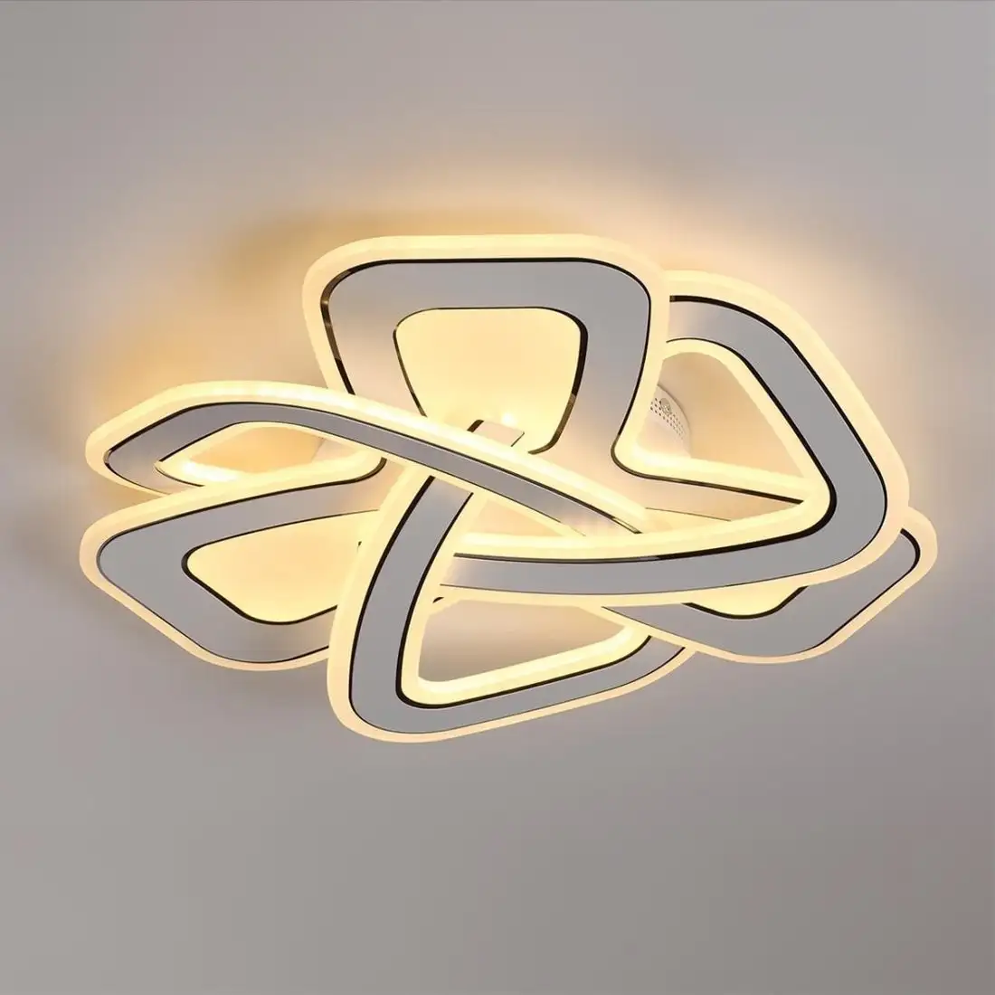 Припотолочная люстра Lumion Jazz 8015/160CL – фото товара