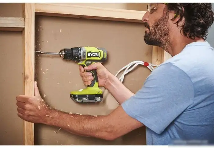 Ударная дрель-шуруповерт Ryobi RPD18-2C52S 5133005526 (с 2-мя АКБ 2 Ач+5 Ач, сумка) – фото товара