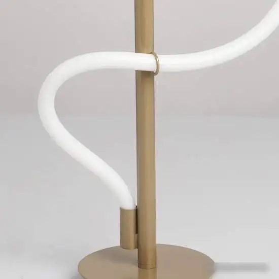 Настольная лампа De Markt Толедо 312033001 – фото товара