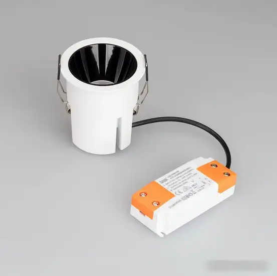 Точечный светильник Arlight MS-ATLAS-BUILT-R72-20W Warm3000 035456 – фото товара