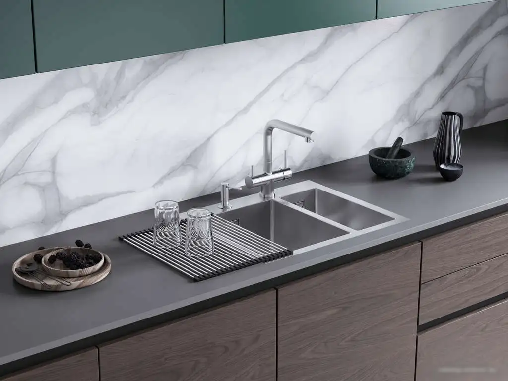 Смеситель Omoikiri Takamatsu-S LG (светлое золото) - фото товара