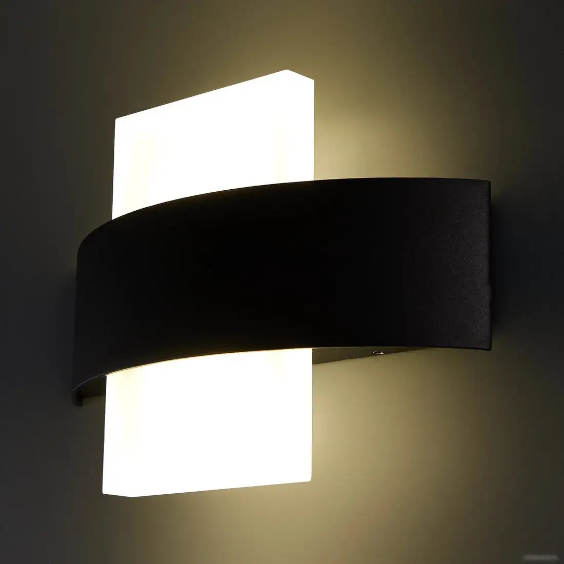 Уличный накладной светильник Uniel ULU-S32A-8W/4000K IP65 BLACK UL-00009348 – фото товара