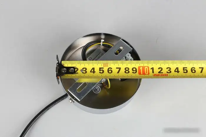 Подвесная люстра Omnilux OML-99226-01 – фото товара