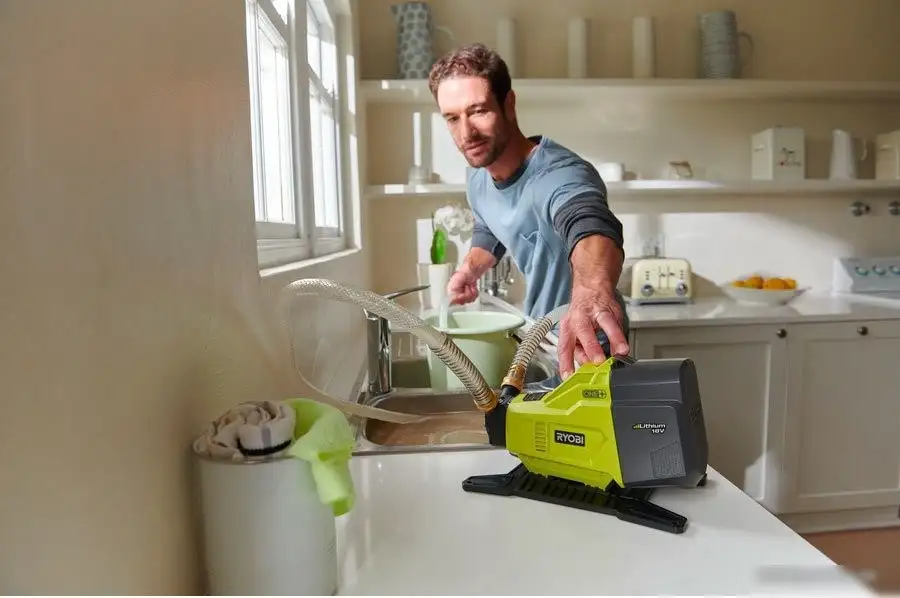 Самовсасывающий насос Ryobi One+ R18TP-0 (без АКБ) - фото товара