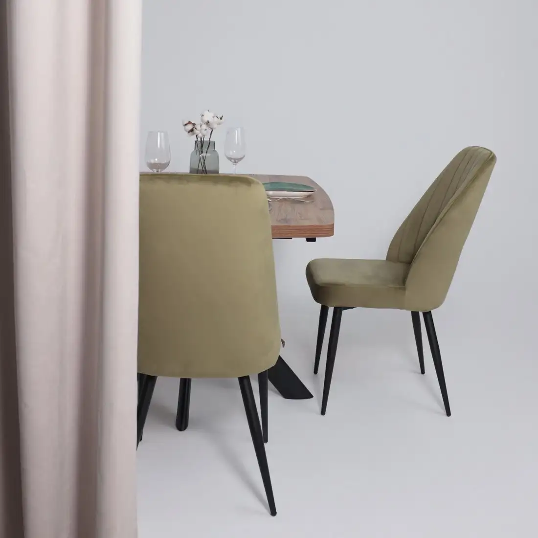 Стул Мамадома Leonard M (d12 Olive Lux/черный) – фото товара