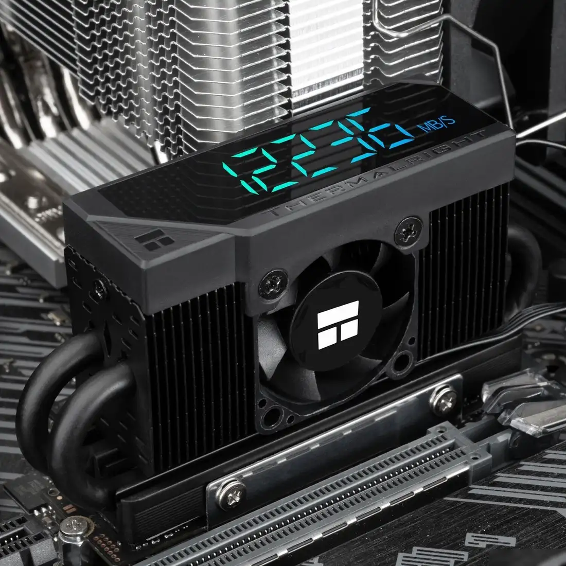 Кулер для SSD Thermalright HR-10 2280 PRO Digital (черный) – фото товара